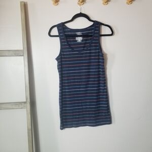 LIKE NEW TIME AND TRU WOMEN'S TANK SIZE XL